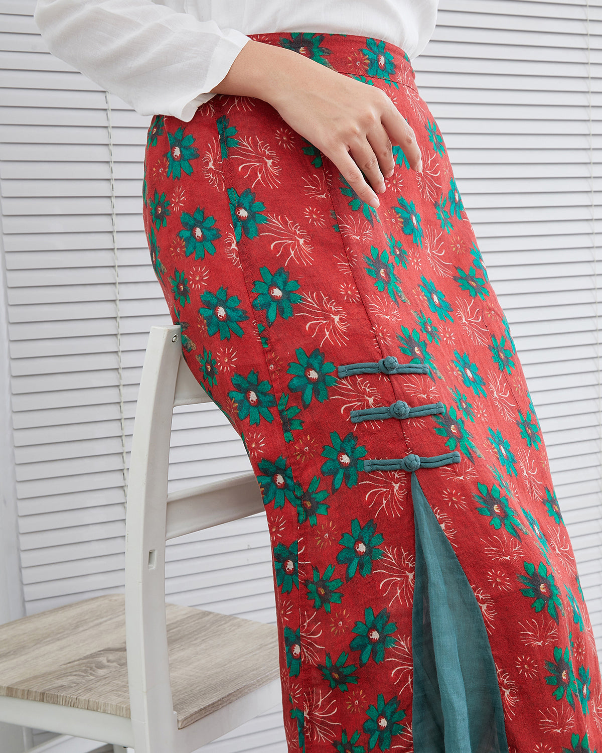 Stevie Spotlight Qipao Cheongsam Skirt